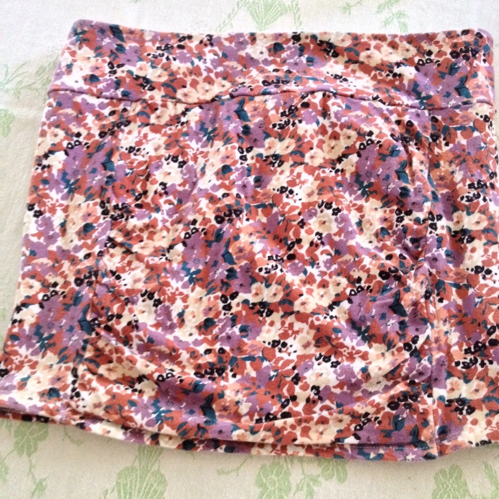 Cotton Floral Miniskirt Luna Chic